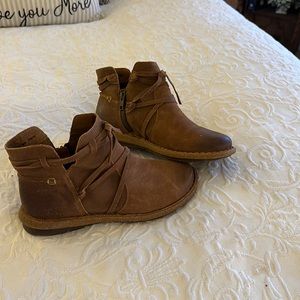 Born Ankle Boots So Comfy!
